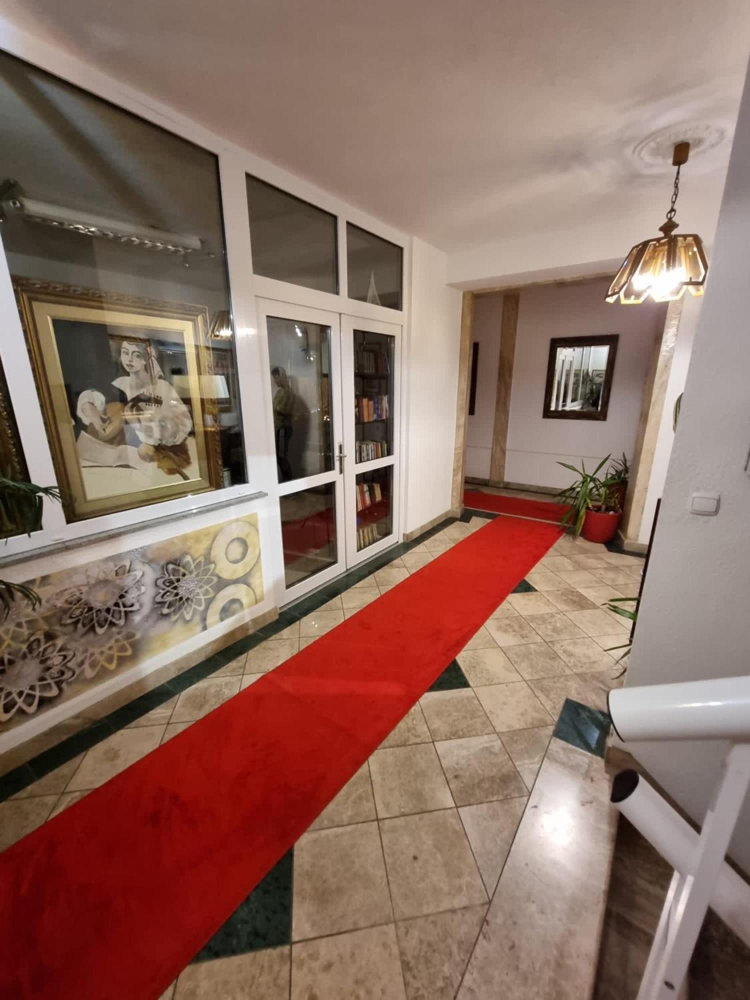 Apartmani Li Livno Exteriör bild