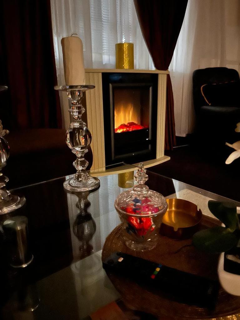 Apartmani Li Livno Exteriör bild