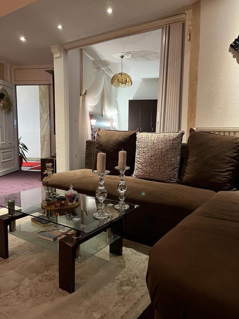 Apartmani Li Livno Exteriör bild